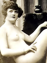 Vintage Babes: Clasic Nymphs